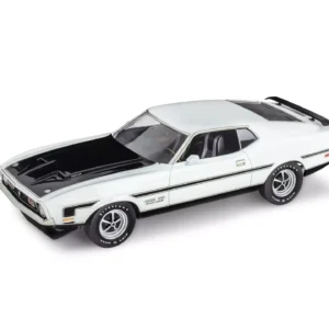 Level 4 Model Kit 1971 Ford Mustang Boss 351 1/25 Scale Model by Revell