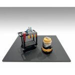 "Detail Masters" Figure 3 (Detailing Cart) for 1/18 Scale Models by American Diorama