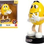 Yellow M&M's 5.25" Diecast Figurine "Metalfigs" Series by Jada