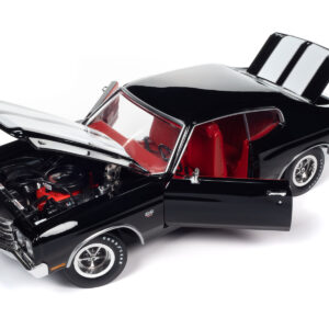 1970 Chevrolet Chevelle SS Tuxedo Black with White Stripes and Red Interior "Hemmings Muscle Machines Magazine Cover Car" (May 2011) "American Muscle" Series 1/18 Diecast Model Car by Auto World