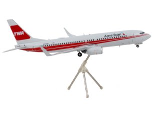 G2AAL473-2__67726.jpg