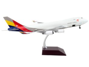 G2AAR991-2__92313.jpg