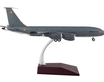 G2FAF745-2__32896.jpg