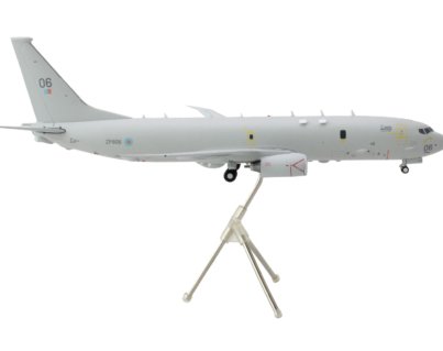 G2RAF1227-2__71220.jpg