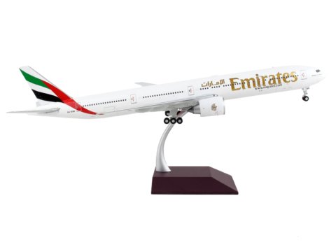 G2UAE1079-2__39334.jpg