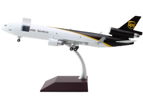 G2UPS1177-2__99778.jpg