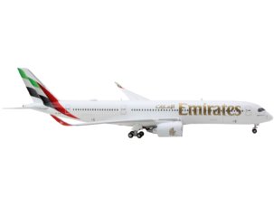 GJ2241-2__73316.jpg