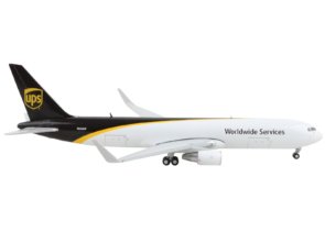 GJ2243-2__80135.jpg