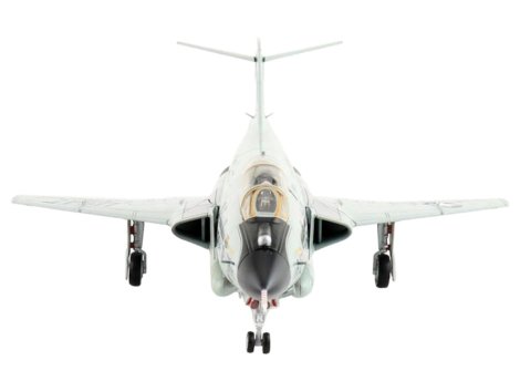 HA3716-3__77312.jpg