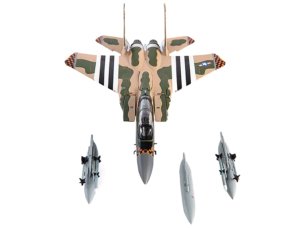 JCW-144-F15-005-4__69770.jpg