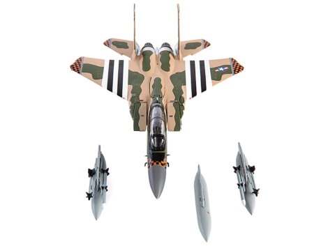 JCW-144-F15-005-4__69770.jpg