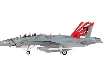 JCW-72-F18-017-2__40557.jpg