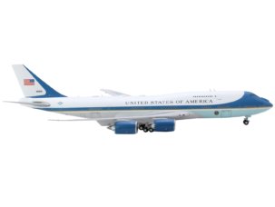 GJ2220-2__65801.jpg