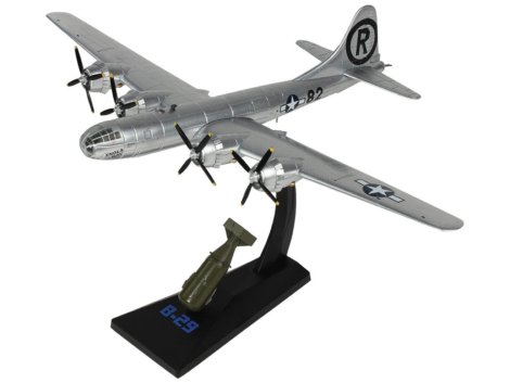 AF1-0112B-3__29327.jpg