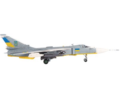 JCW-72-SU24-001-2__18841.jpg