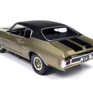 1970 Chevrolet Chevelle SS Tricentennial Gold with Black Stripes and Vinyl Top "Muscle Car & Corvette Nationals" (MCACN) "American Muscle" Series 1/18 Diecast Model Car by Auto World