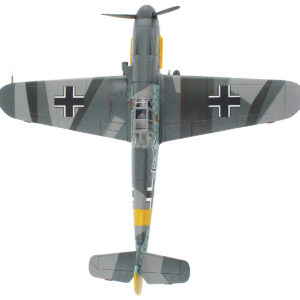 Messerschmitt Bf 109F-2 Fighter Aircraft "JG 3 Hans Von Hahn Russia" (1941) German Luftwaffe "Air Power Series" 1/48 Diecast Model by Hobby Master