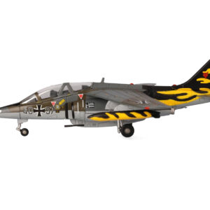 Dassault Alpha Jet A Aircraft "40+57 Fighter-Bomber Wing 43 JaboG 43 Oldenburg Air Base NATO Tiger Meet 1991" German Luftwaffe "Military" Series 1/72 Diecast Model Airplane by Herpa