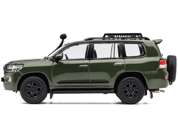 2015 Toyota Land Cruiser (200) Green with Roof Rack 1/64 Diecast Model Car by GCD