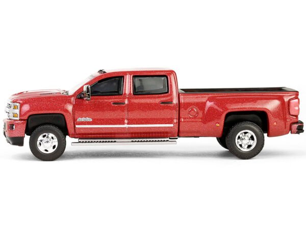 2018 Chevrolet Silverado 3500 HD Dually High Country Pickup Truck Cajun Red Metallic "Dually Drivers" Series 15 1/64 Diecast Model Car by Greenlight