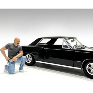 Muscle Mechanics Figure #6 for 1/18 Scale Models by American Diorama