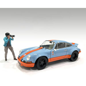 Photographers Figure #1 for 1/24 Scale Models by American Diorama