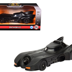 1989 Batman Batmobile 1/32 Diecast Model Car by Jada